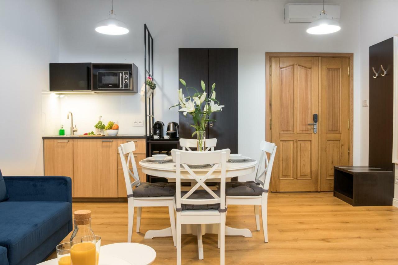 Beautiful Cracow Apartments By Cozyplace Krakow Exterior photo
